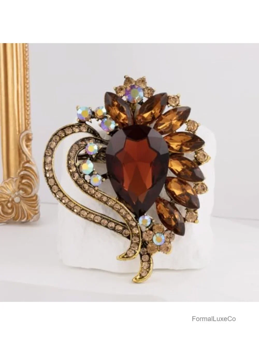 Vintage Crystal Heart Flower Brooch Pin for Women Wedding Accessory